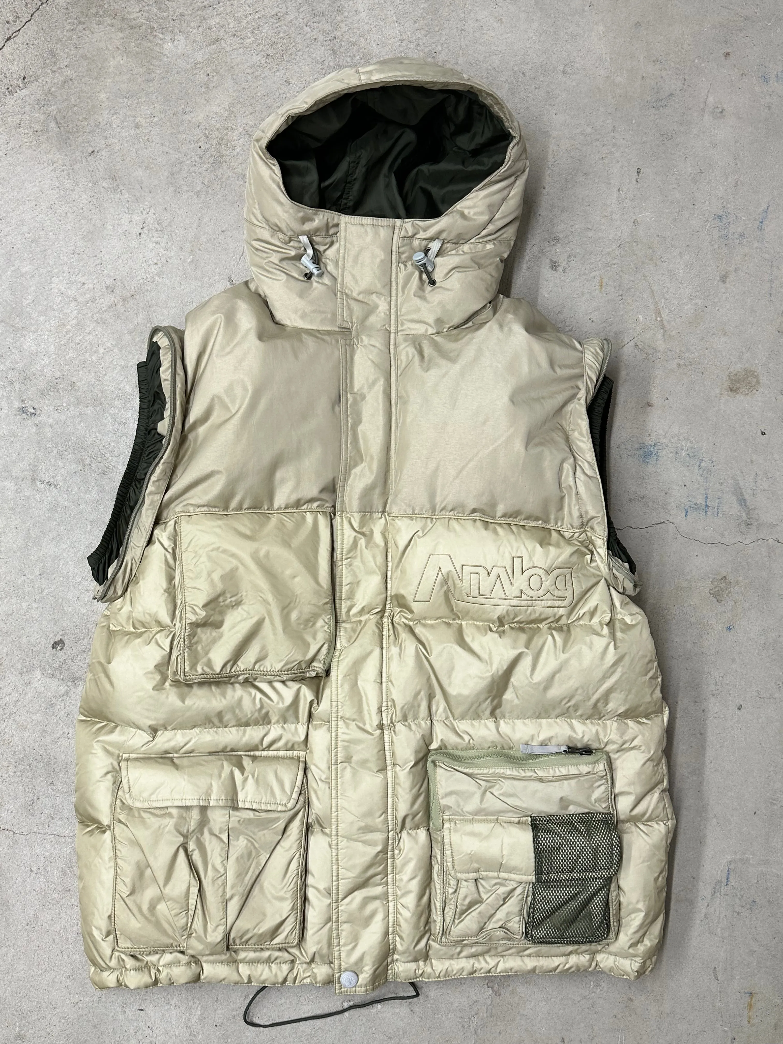 ANALOG DOWN JACKET