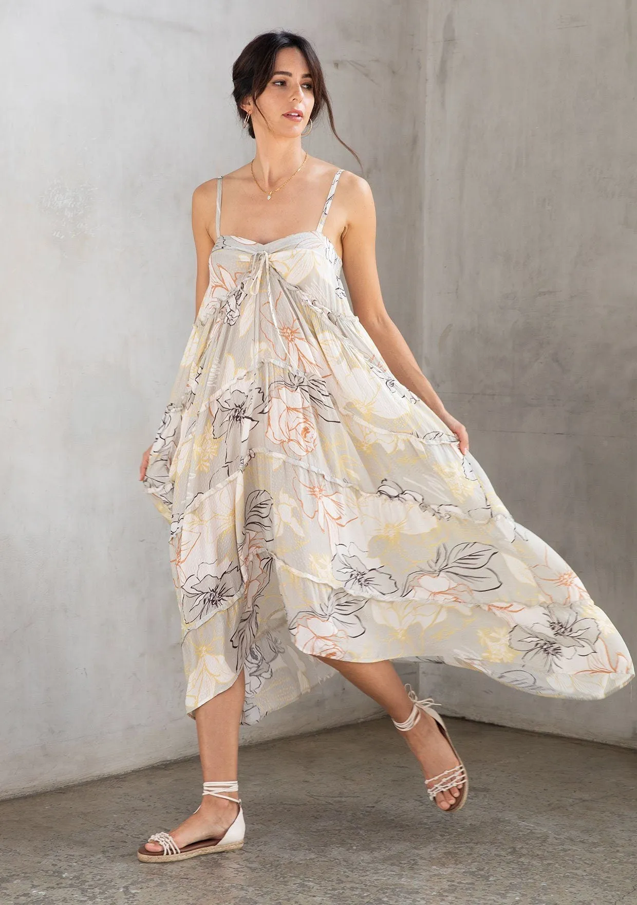 FLORAL PRINT TIE-FRONT TIERED RUFFLE MAXI DRESS