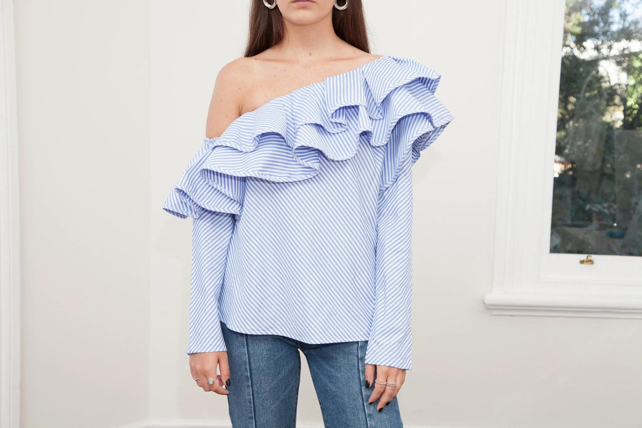 Juliet One Shoulder Ruffle Top