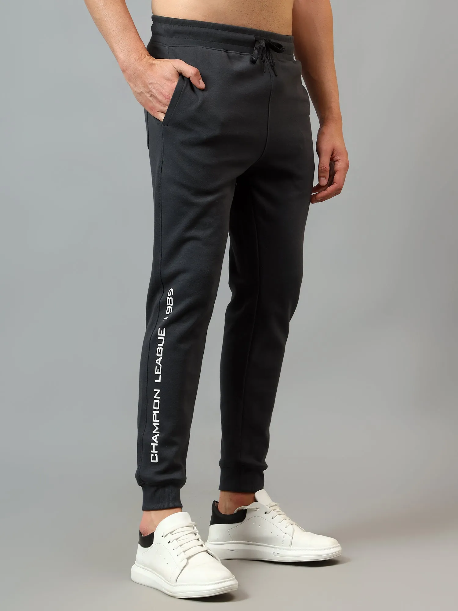 Men's Grey Solid Stretchable Casual Track Pant