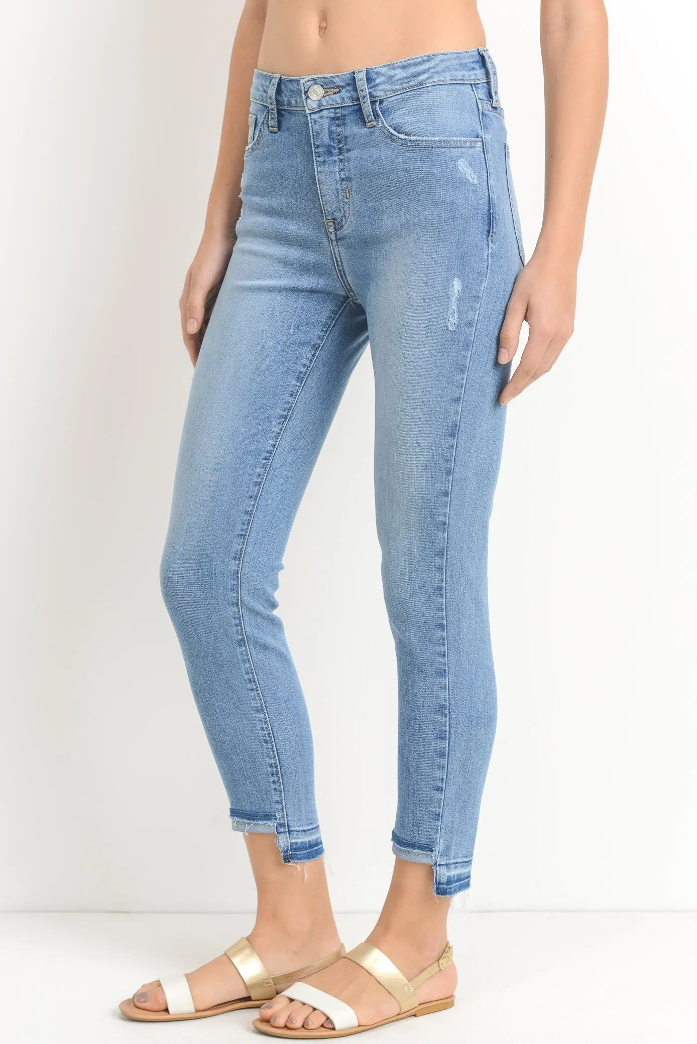 Skinny Released Step Frayed Hem Jeans