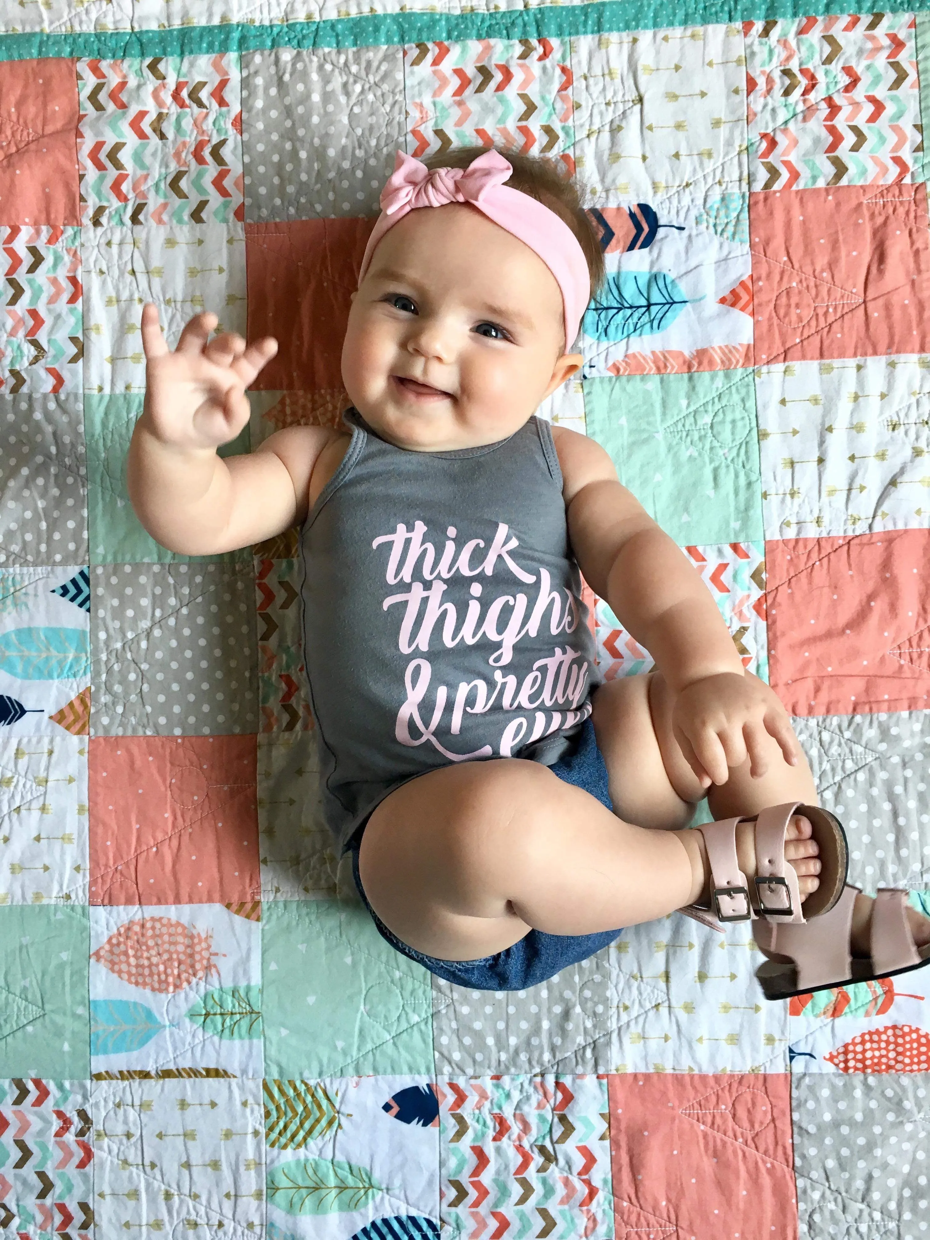 Thick thighs & Pretty Eyes tee/tank