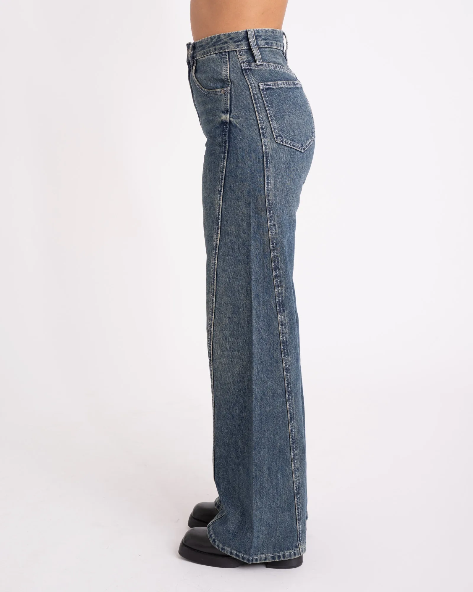 TILTIL Missy Blue Green Wash Relaxed Seam Jeans