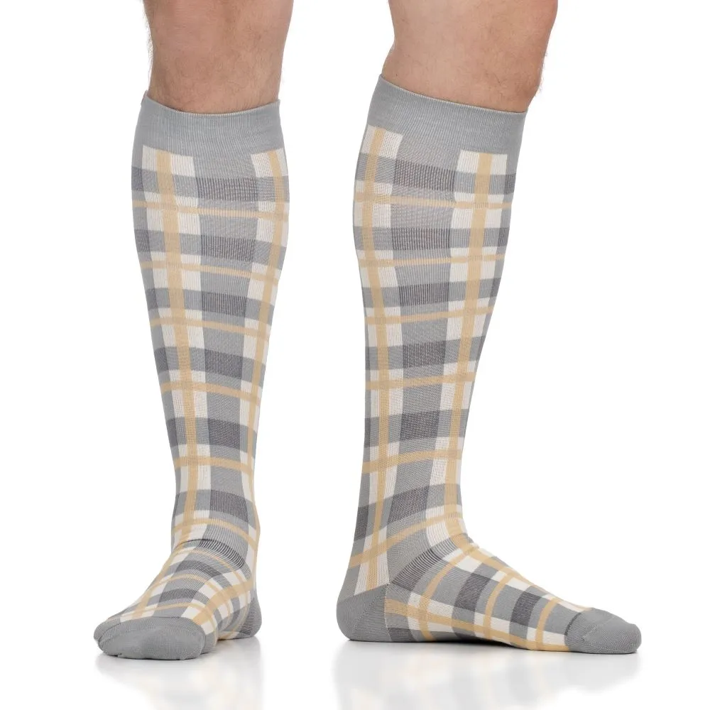 VIM & VIGR Basic Plaid Compression Socks 15-20 MmHg